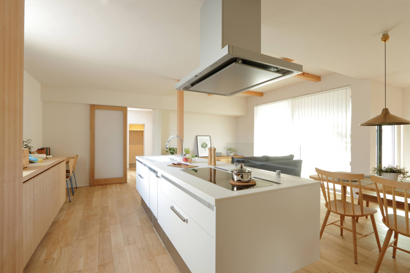 キッチンの油汚れの掃除方法